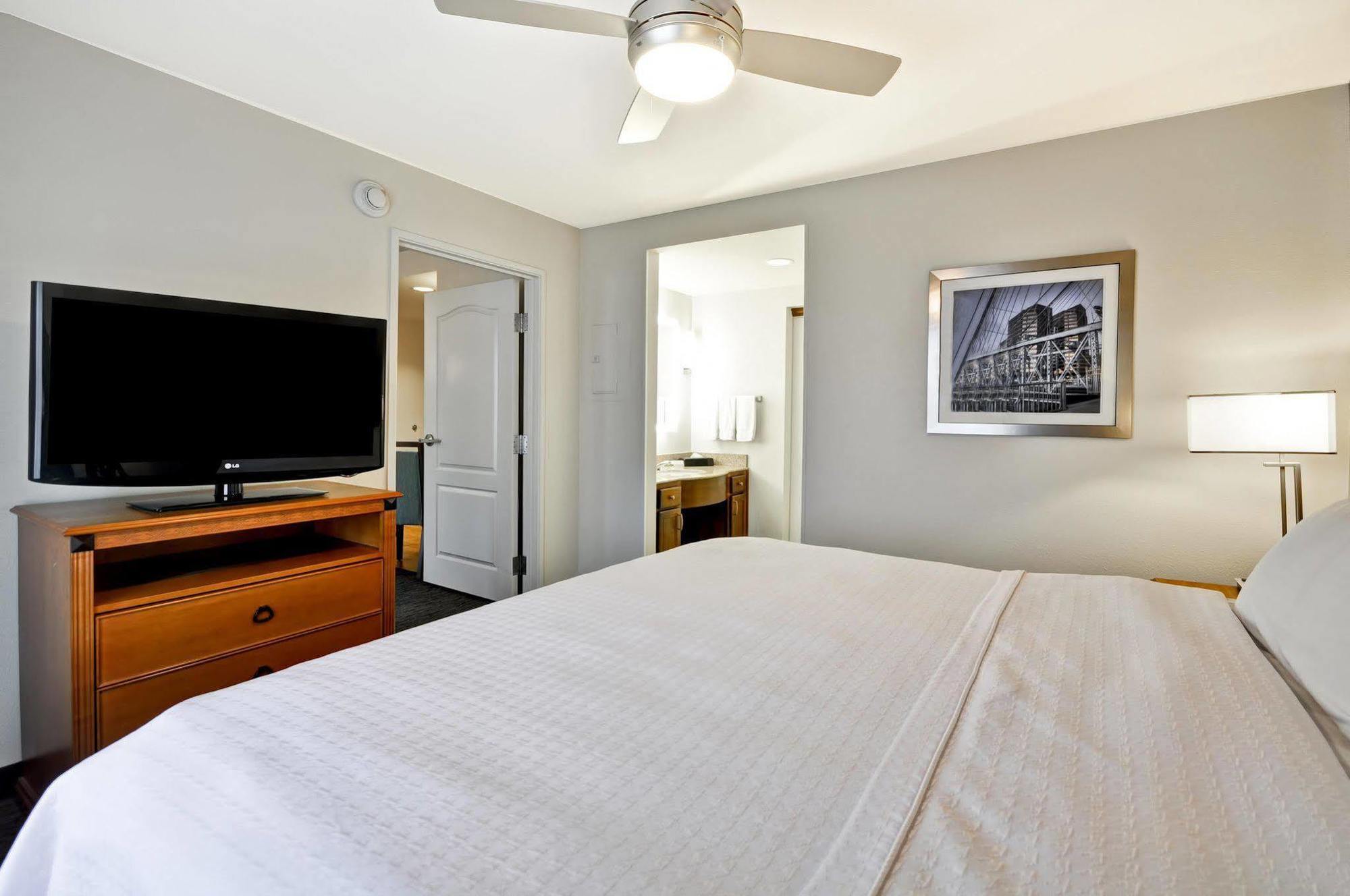 Homewood Suites By Hilton Cincinnati-Milford Exterior foto